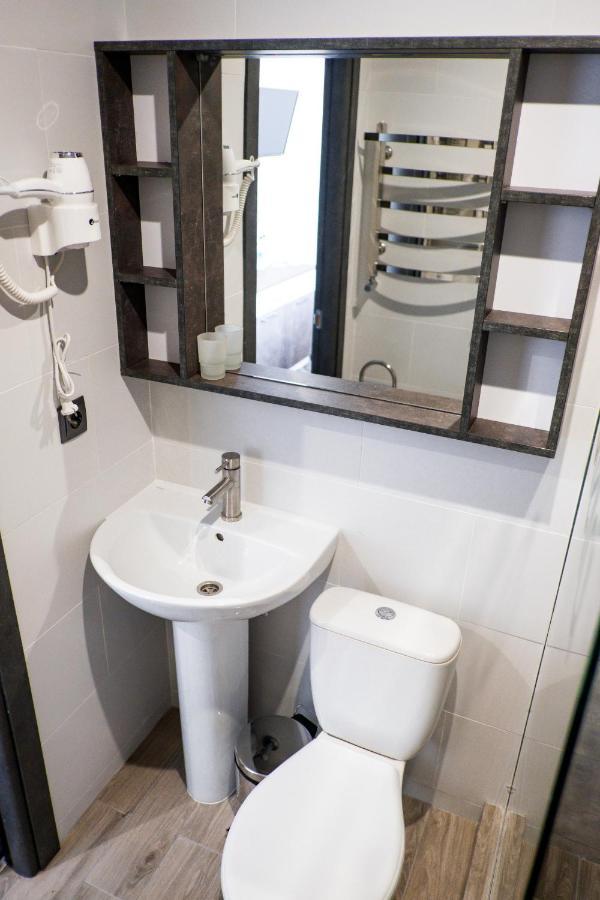 Stella Hotel Ternopil Luaran gambar